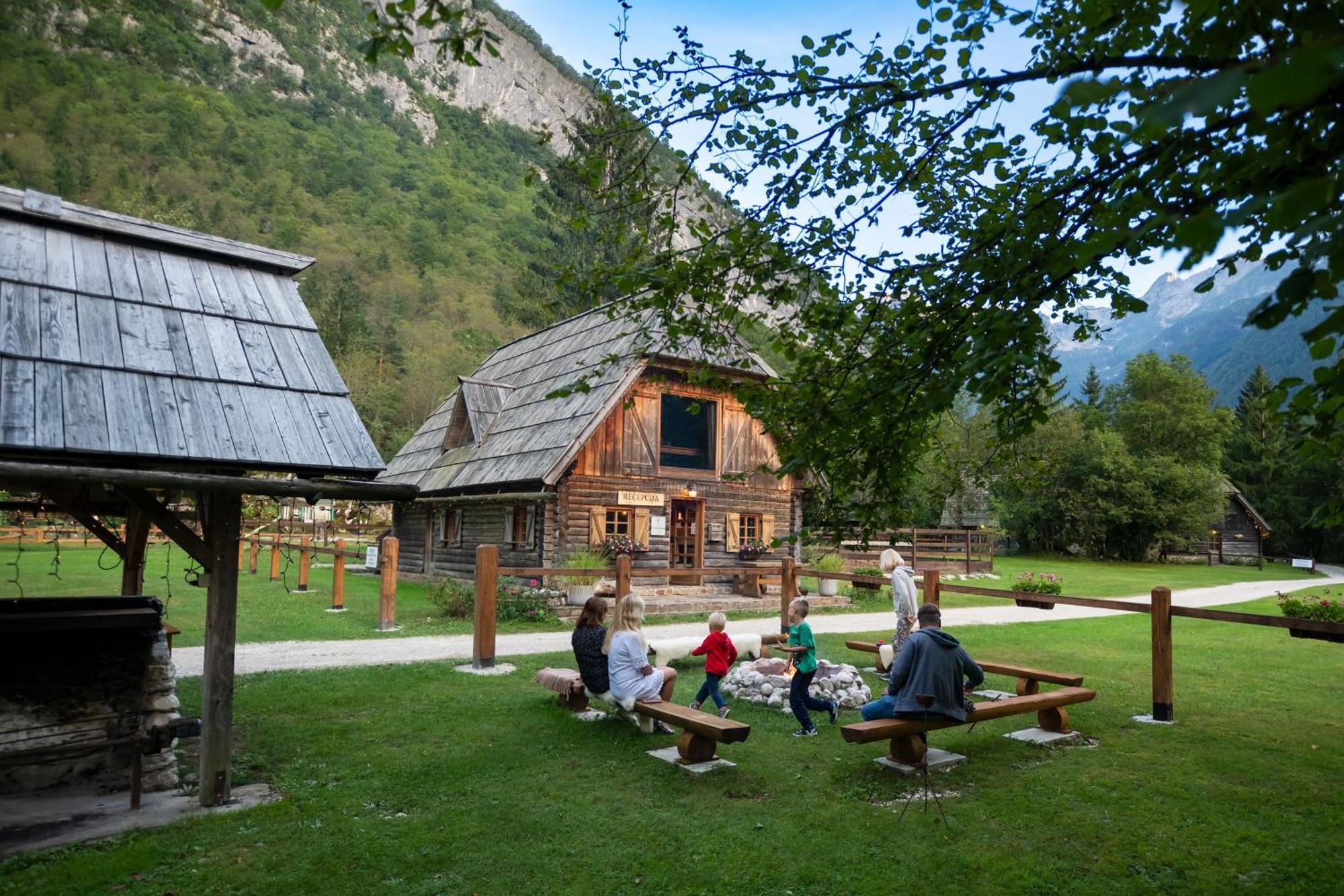 Pristava Lepena Village Dış mekan fotoğraf